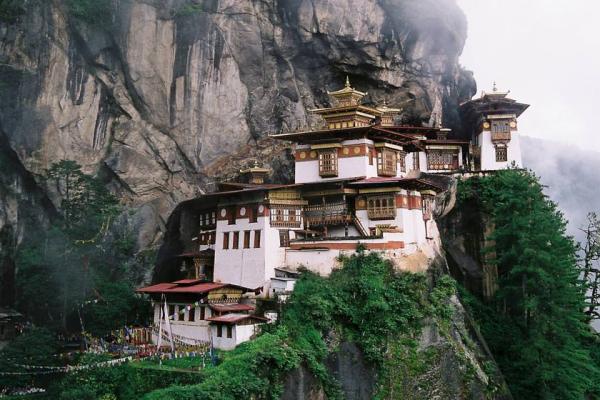 10 صومعه بودایی برتر دنیا را بشناسید
