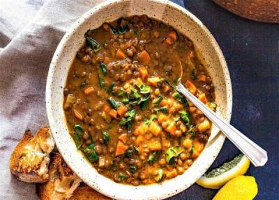 17 نکته طرز تهیه سوپ عدس رستورانی لذیذ رو یاد بگیر!