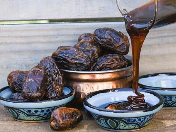 45 نکته راهنمای خرید شیره خرما ، شیره خرما سنتی بهتره یا صنعتی؟
